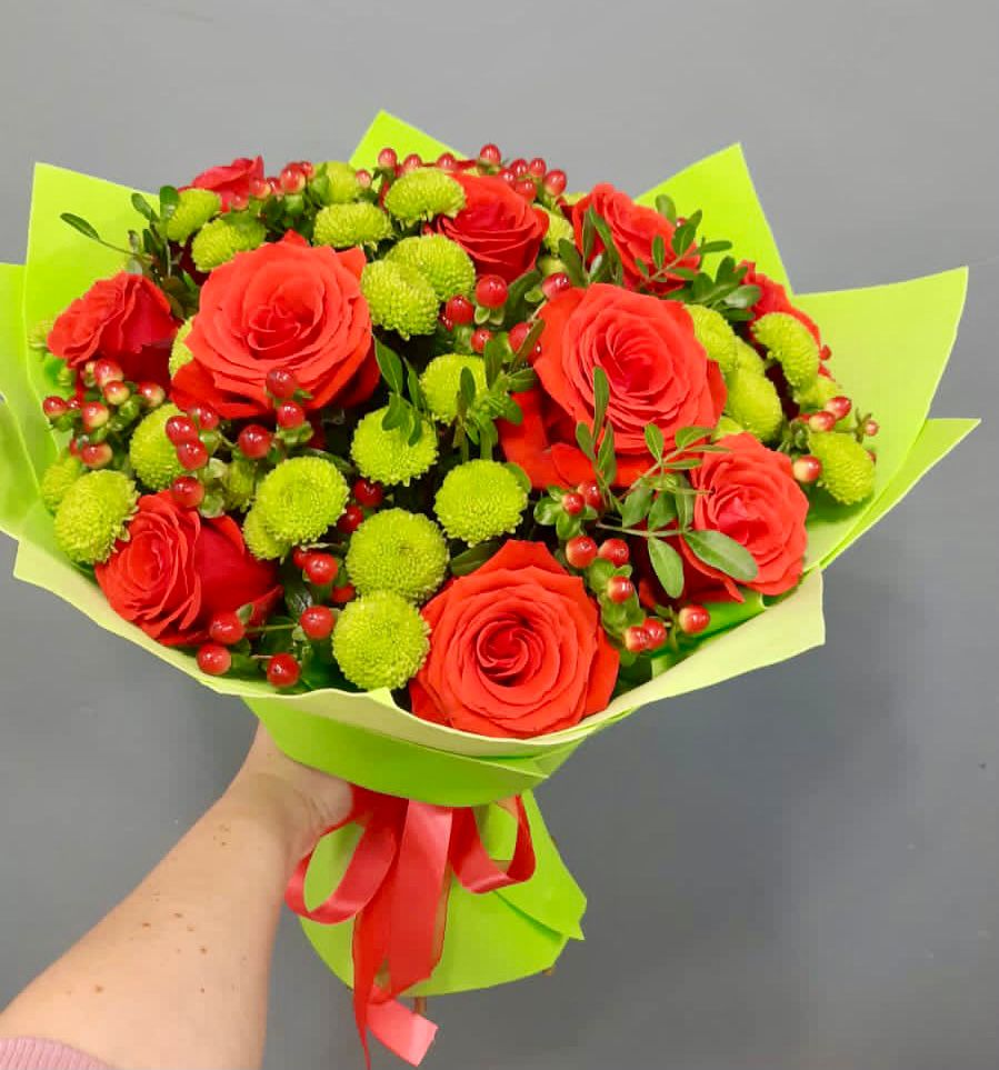 Букет цветов из: Хризантемы и Розы в Тополево