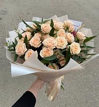 Букет Кремовые розы Латте в Тополево