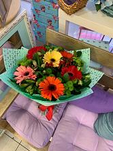 Букет цветов из:  Герберы, Хризантемы и Альстромерии #REPLACE_PRED# Тополево