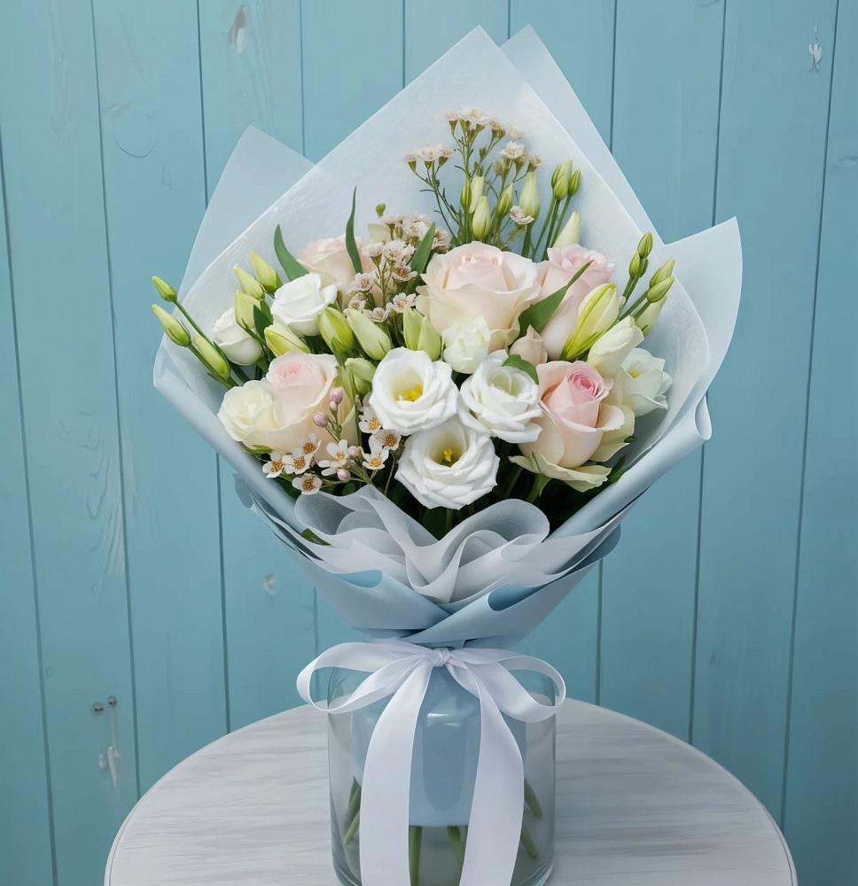 Букет цветов из: Розы и Лизиантусы в Тополево