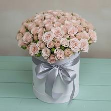 Цветочная композиция из Розы в шляпной коробке #REPLACE_PRED# Тополево