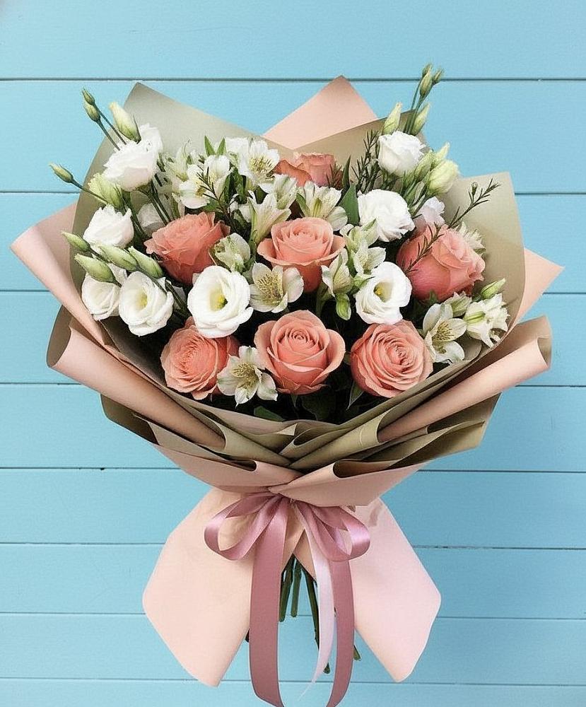 Букет цветов из: Розы, Альстромерии и Лизиантусы в Тополево