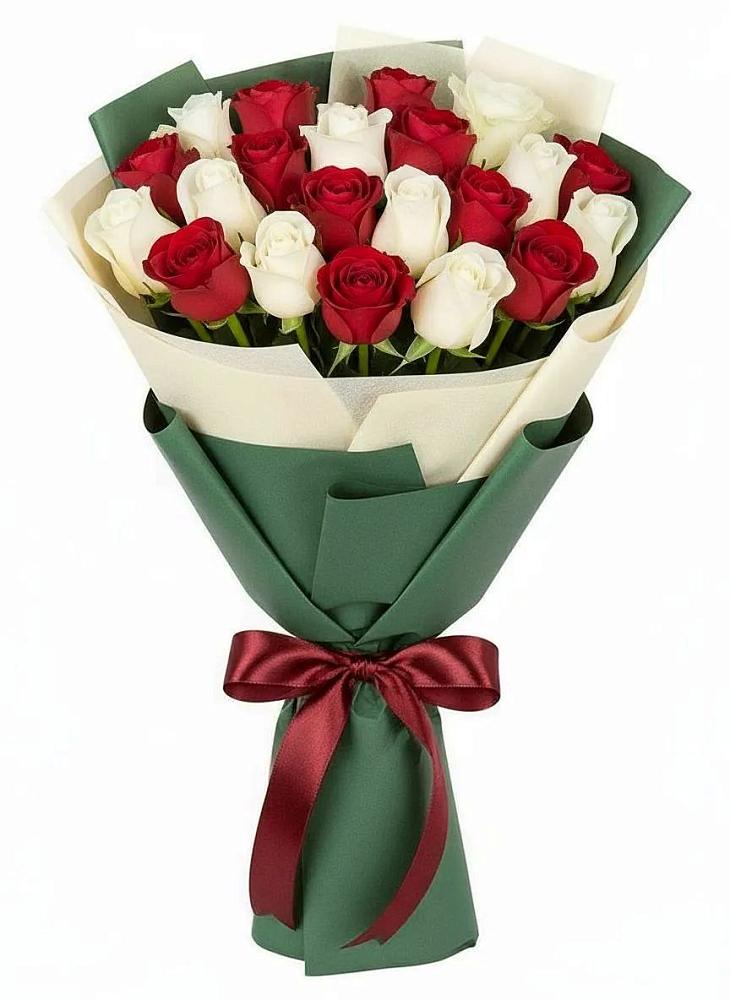 Букет Микс из красных и белых роз в Тополево