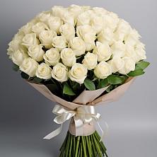 Букет 101 беля роза Белоснежка в Тополево