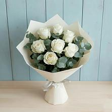 Букет Белые розы в Эвкалипте в Тополево