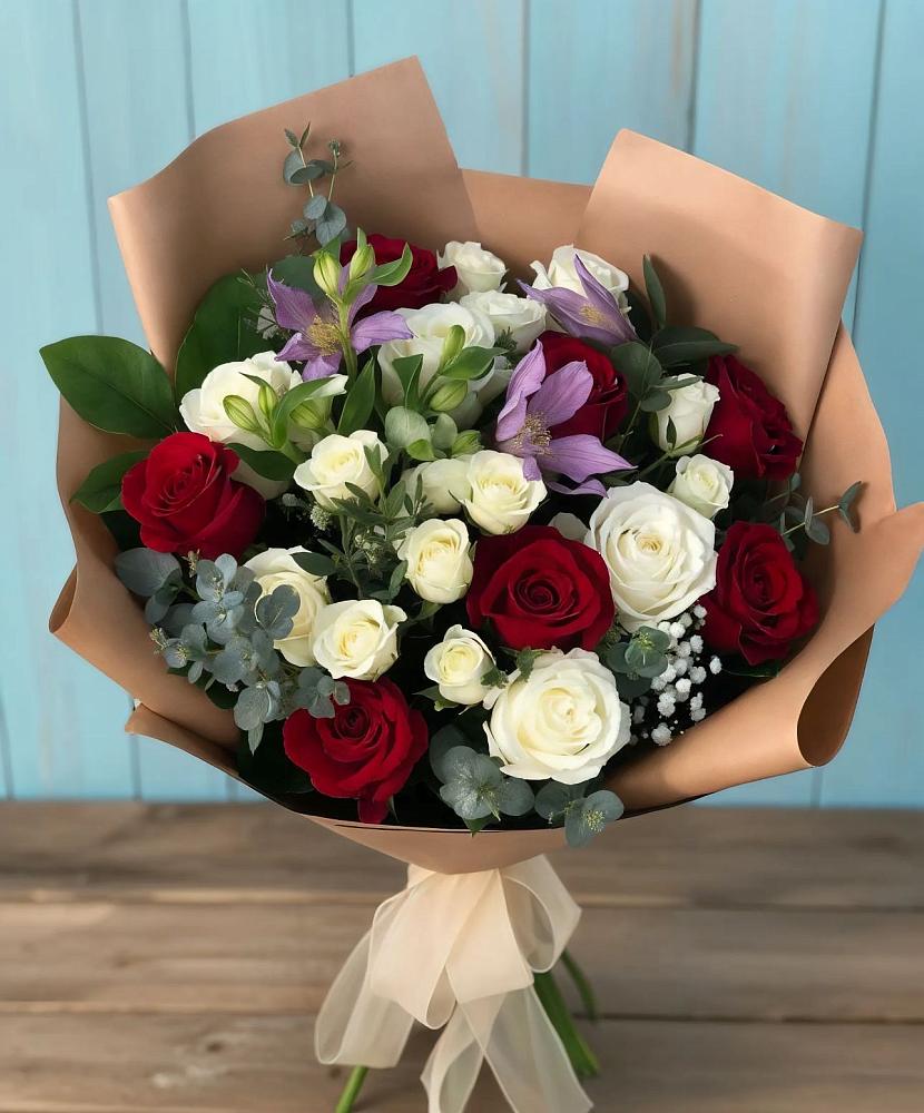 Букет цветов из: Розы и Альстромерии в Тополево