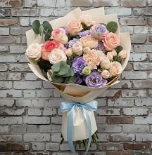 Букет цветов из:  Розы, Лизиантусы и Гвоздики в Тополево
